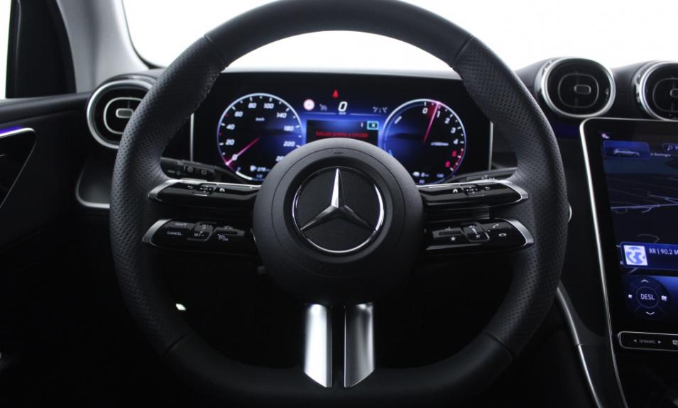 asdMercedes-Benz/Classe GLC - 300