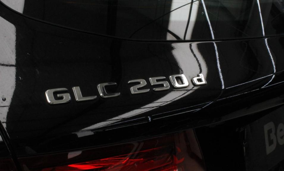 asdMercedes-Benz/Classe GLC - 250