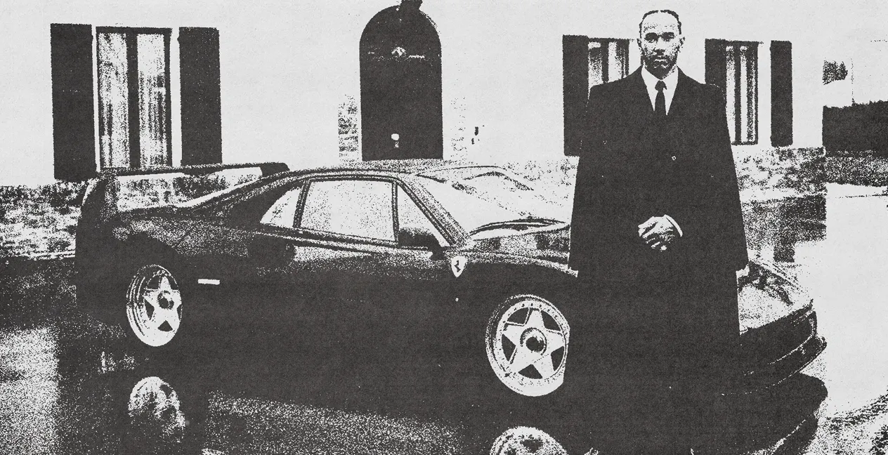 Hamilton finds Ferrari F40 left in a garage for 30 years