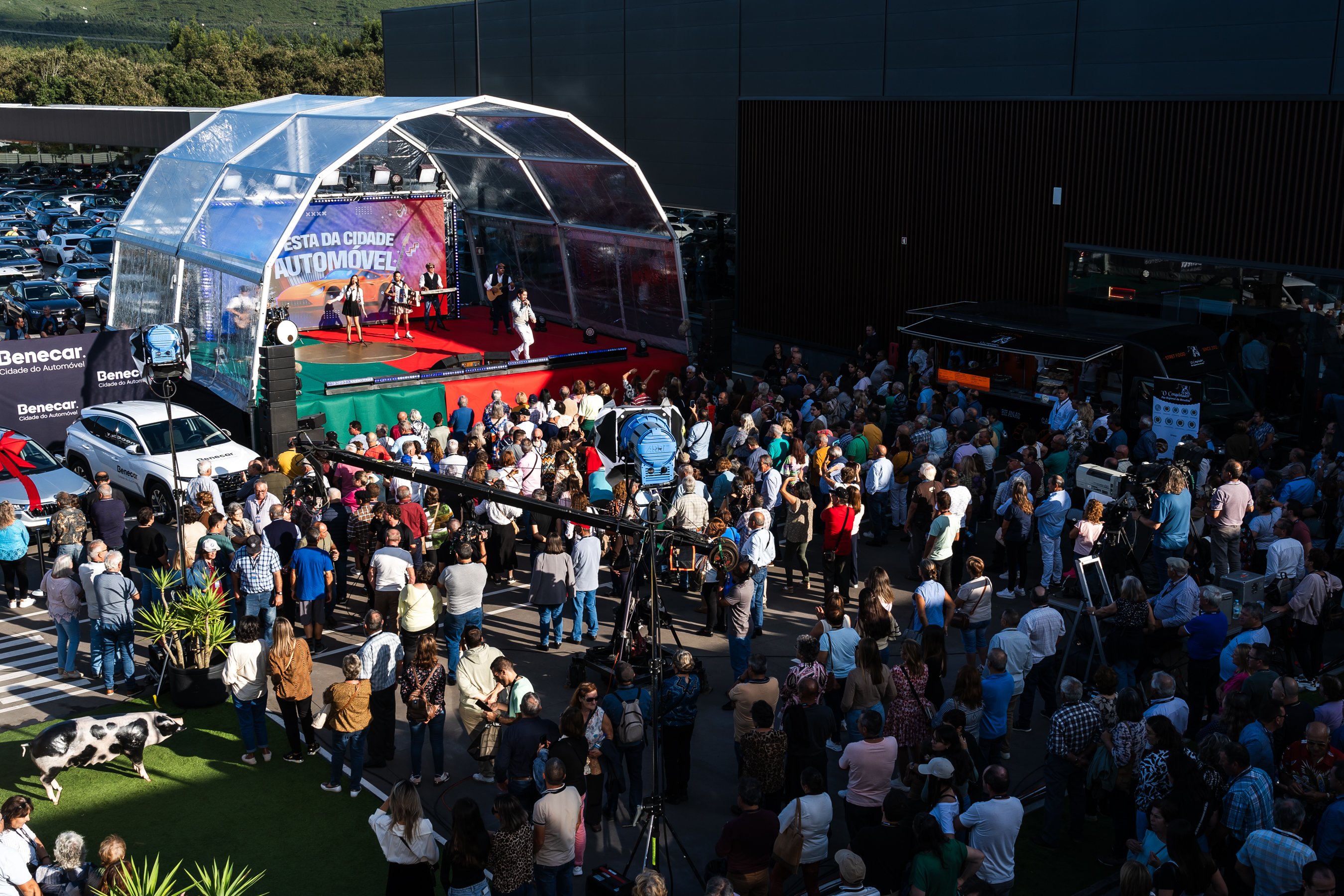 Enchente com o Somos Portugal na Benecar | Galeria de Imagens 2