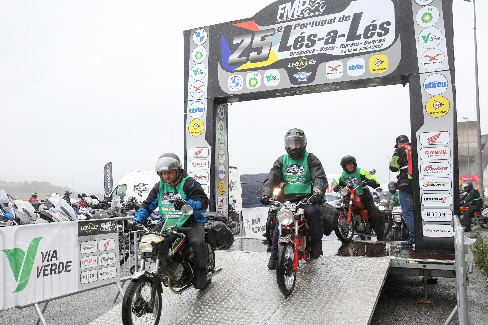 A aventura do Lés-a-Lés 2025 passa pela Benecar | Galeria de Imagens 12