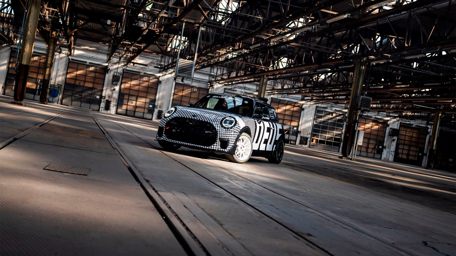 MINI e Bulldog Racing juntos outra vez em Nürburgring | Galeria de Imagens 2