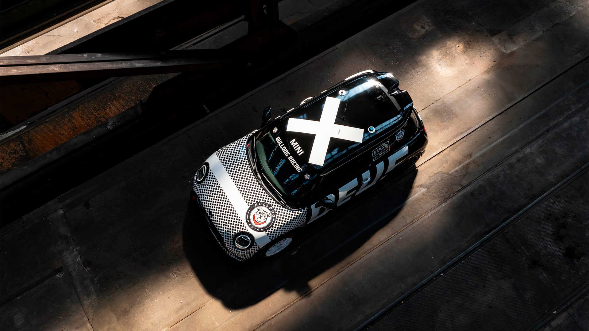 MINI e Bulldog Racing juntos outra vez em Nürburgring | Galeria de Imagens 11