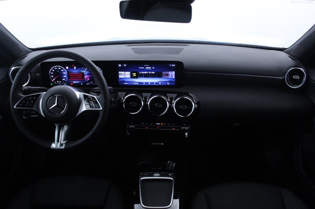 Mercedes-Benz Classe A - 200