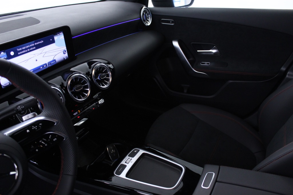 Mercedes-Benz Classe A - 200