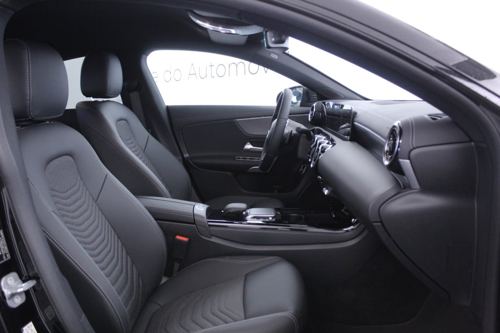 Mercedes-Benz Classe CLA - 250