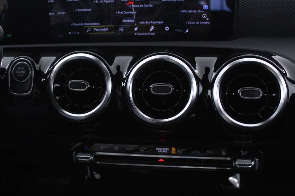 Mercedes-Benz Classe CLA - 250