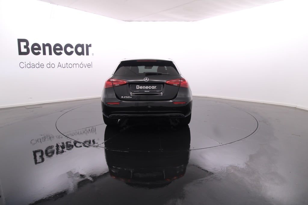 Mercedes-Benz Classe A - 250