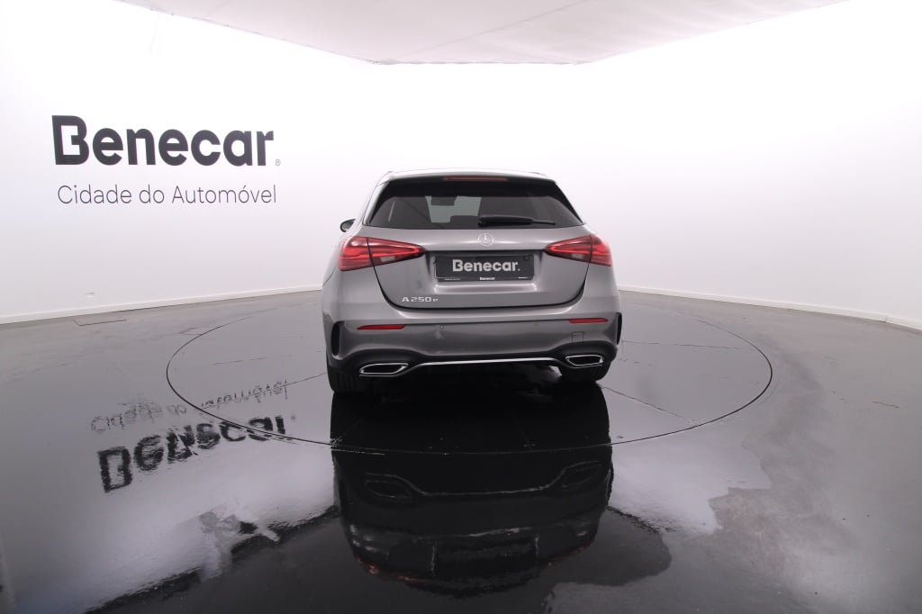 Mercedes-Benz Classe A - 250