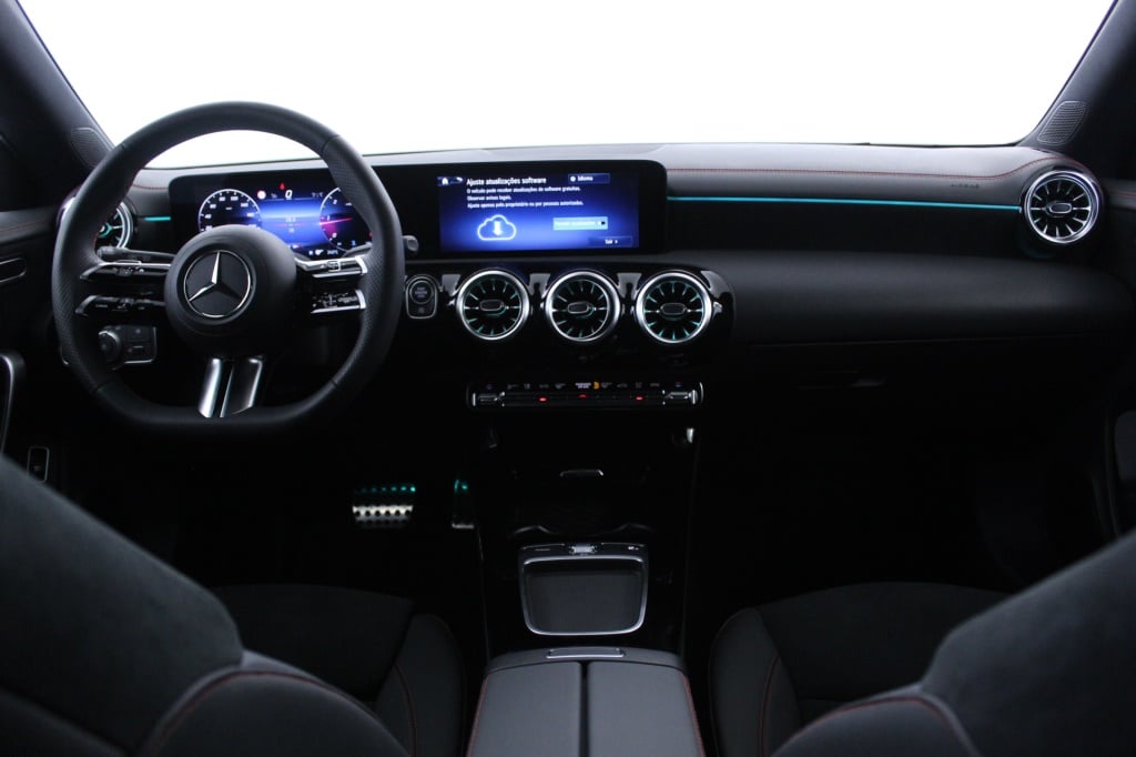 Mercedes-Benz Classe CLA - 180
