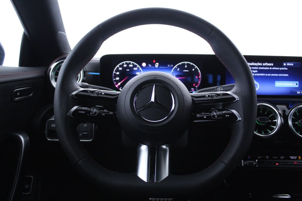 Mercedes-Benz Classe CLA - 180