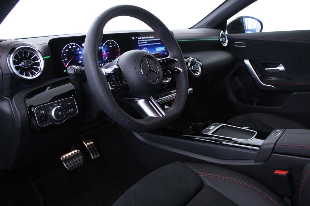 Mercedes-Benz Classe CLA - 180