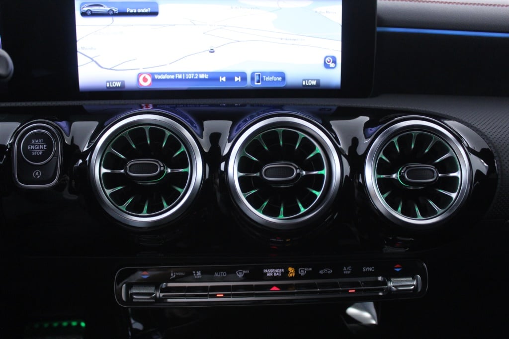 Mercedes-Benz Classe CLA - 180