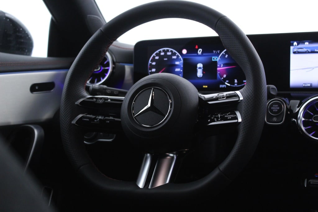 Mercedes-Benz Classe CLA - 180