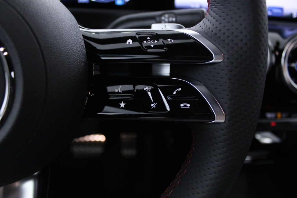 Mercedes-Benz Classe CLA - 180