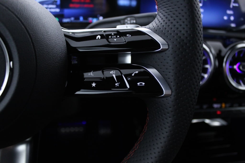 Mercedes-Benz Classe CLA - 180