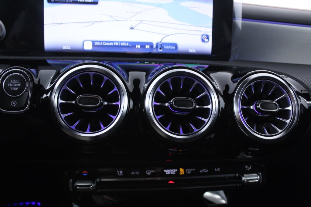 Mercedes-Benz Classe CLA - 180