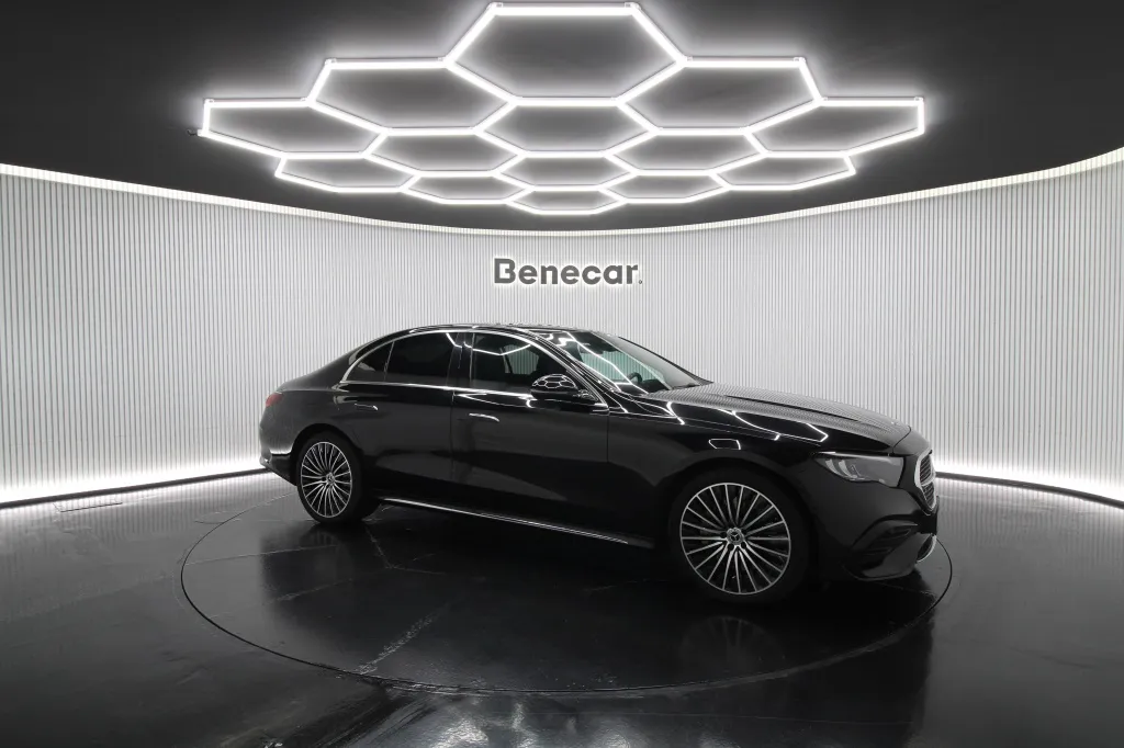 Mercedes-Benz Classe E - 300