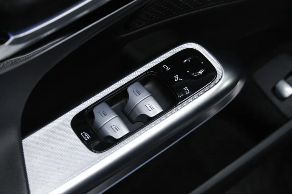 Mercedes-Benz Classe E - 300