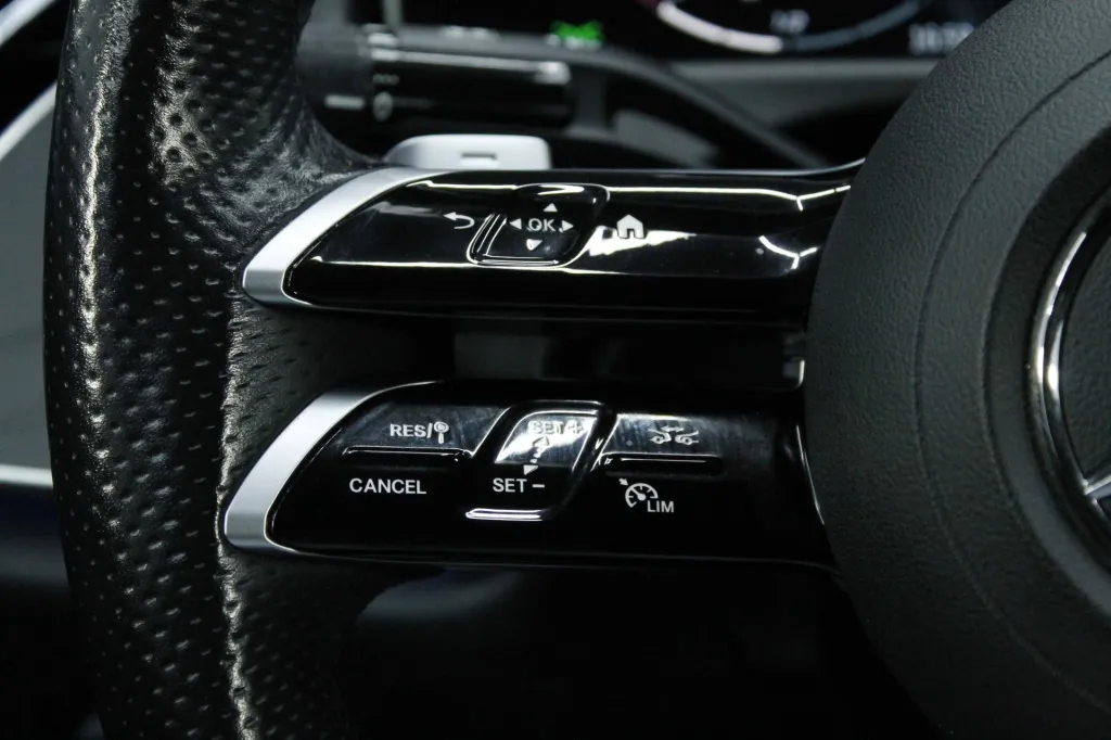 Mercedes-Benz Classe E - 300
