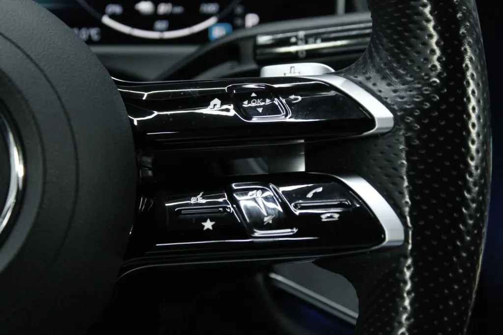Mercedes-Benz Classe E - 300