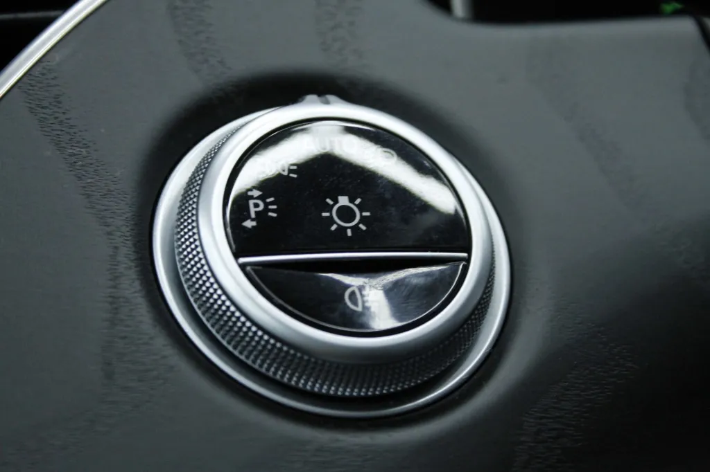 Mercedes-Benz Classe E - 300