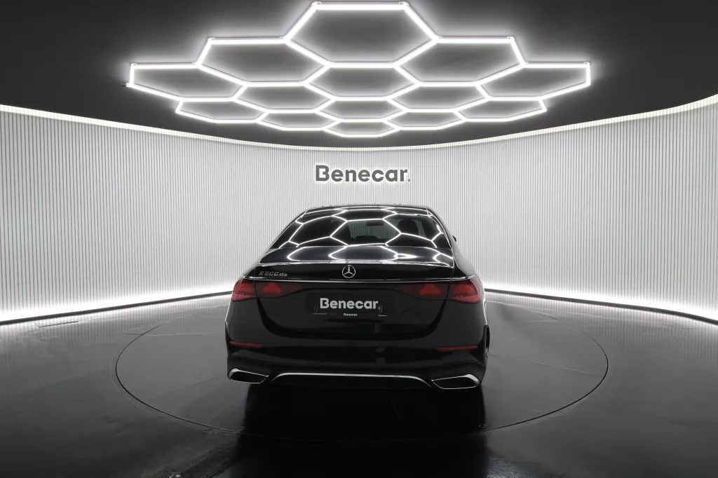 Mercedes-Benz Classe E - 300