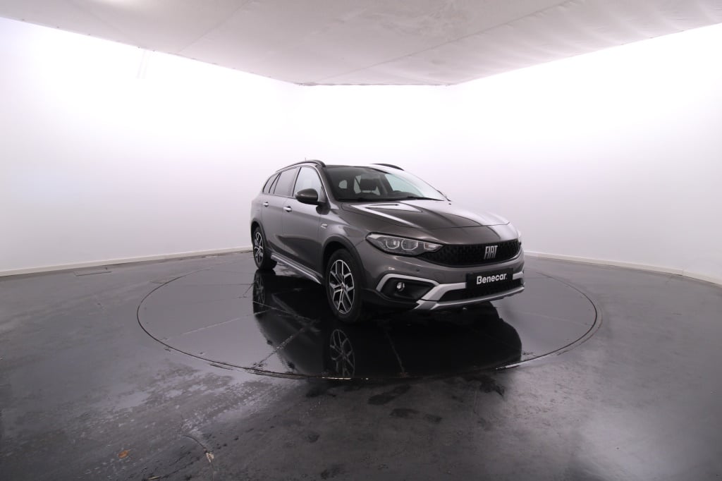 Fiat Tipo Station Wagon Cross