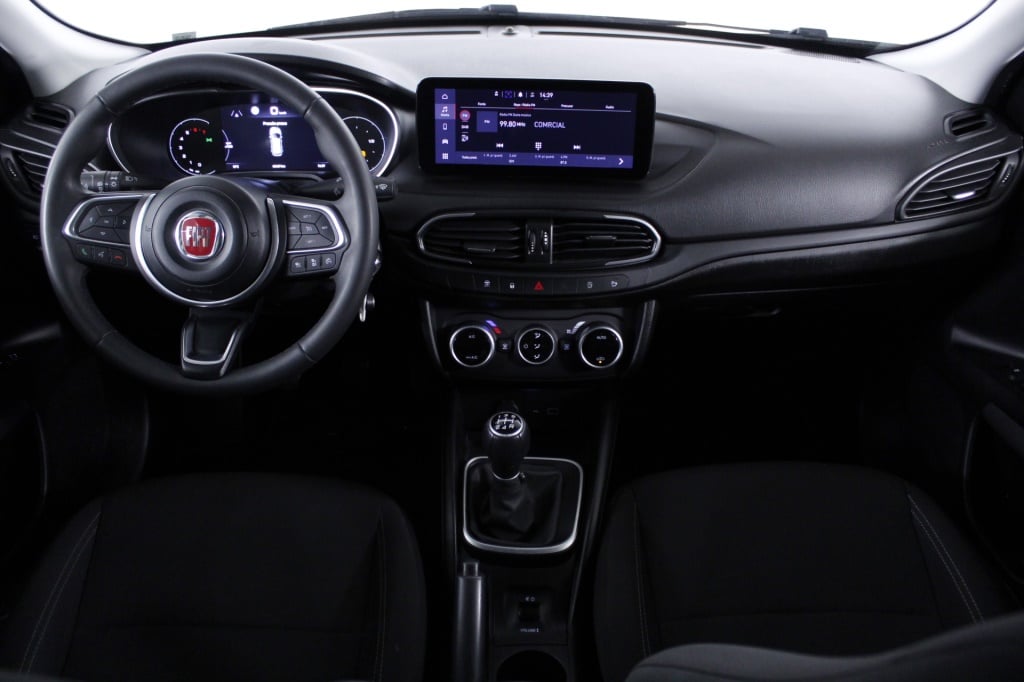 Fiat Tipo Station Wagon Cross