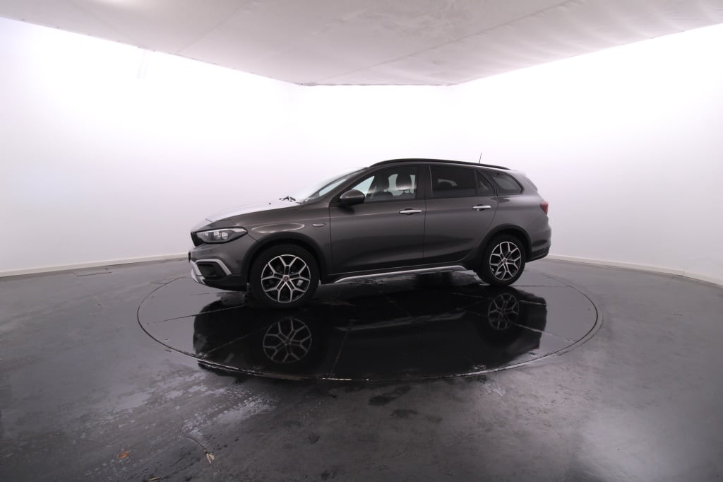 Fiat Tipo Station Wagon Cross