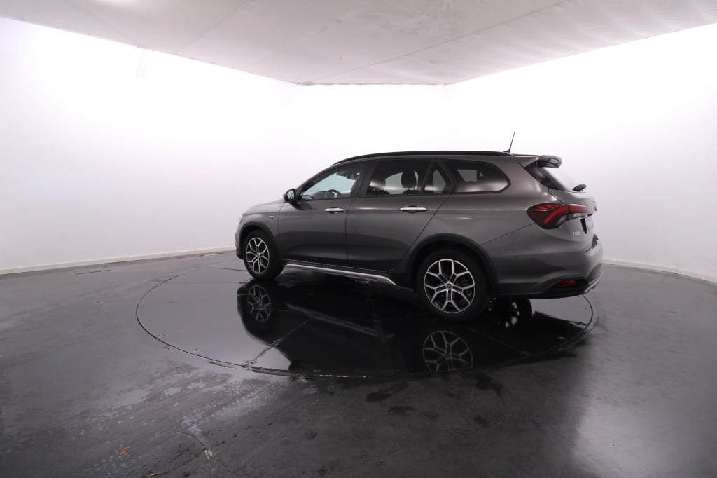 Fiat Tipo Station Wagon Cross