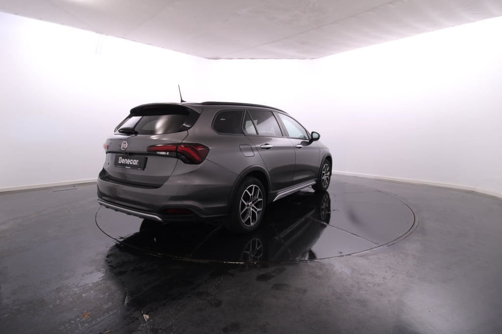 Fiat Tipo Station Wagon Cross