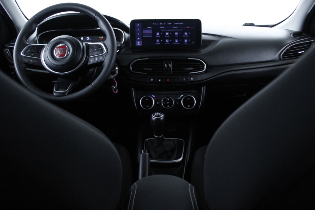 Fiat Tipo Station Wagon Cross