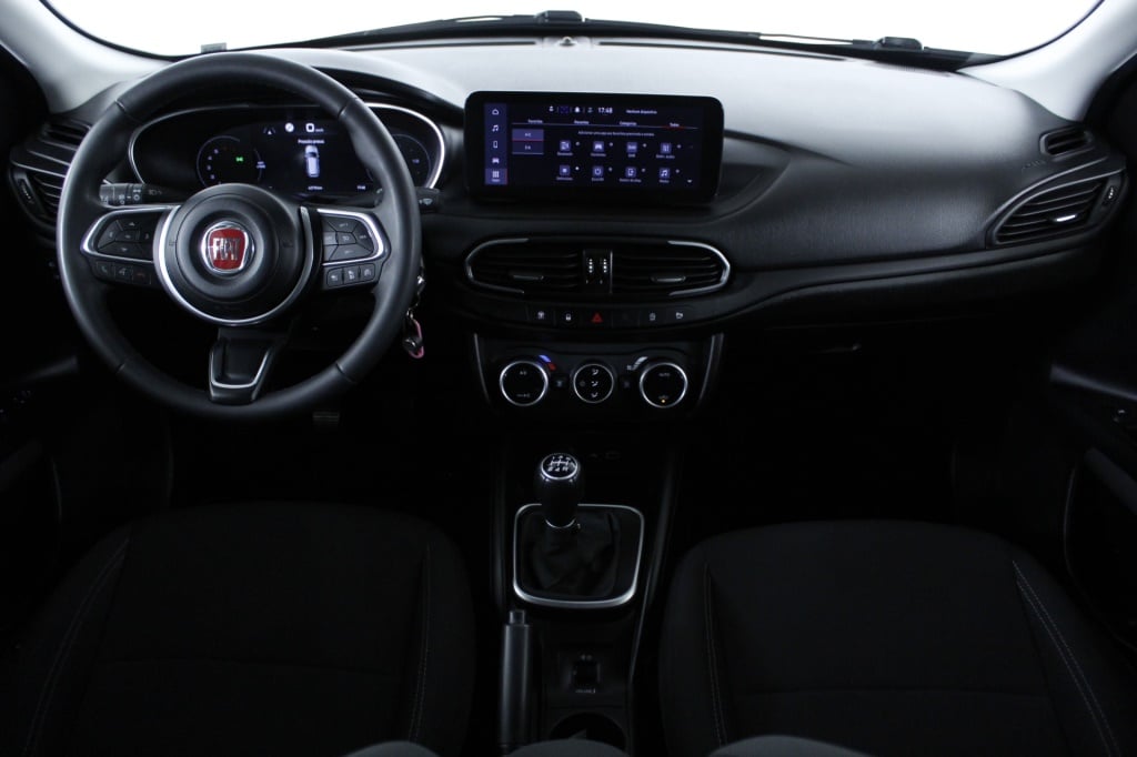 Fiat Tipo Station Wagon Cross