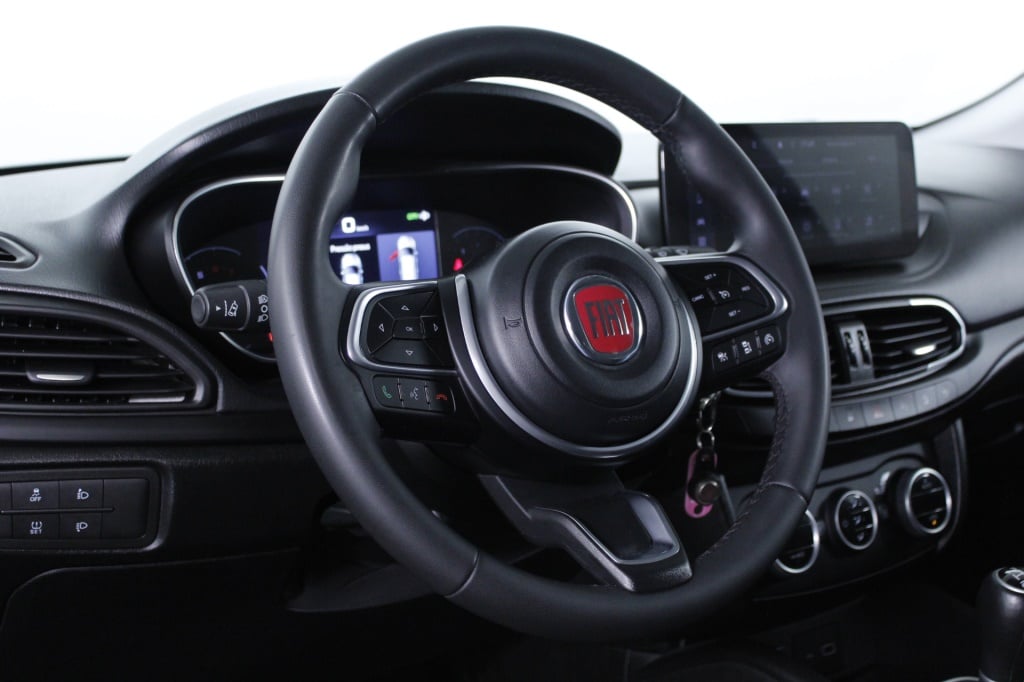 Fiat Tipo Station Wagon Cross