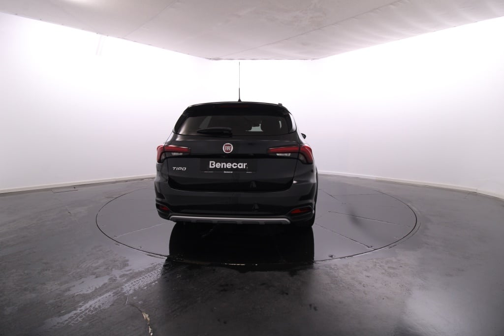 Fiat Tipo Station Wagon Cross