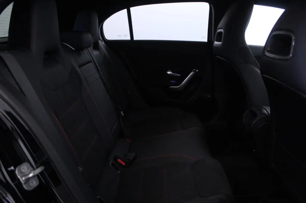Mercedes-Benz Classe A - 180