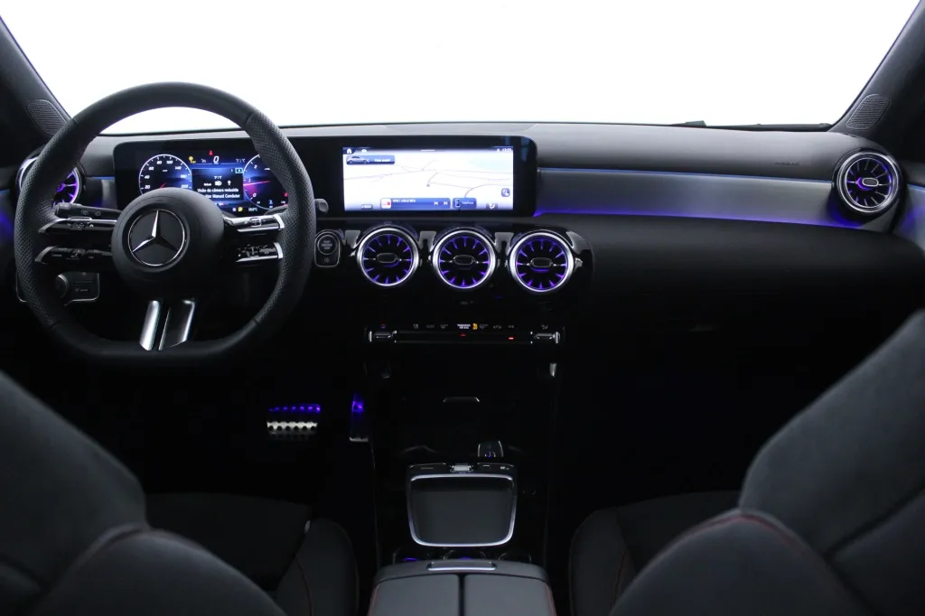 Mercedes-Benz Classe A - 180