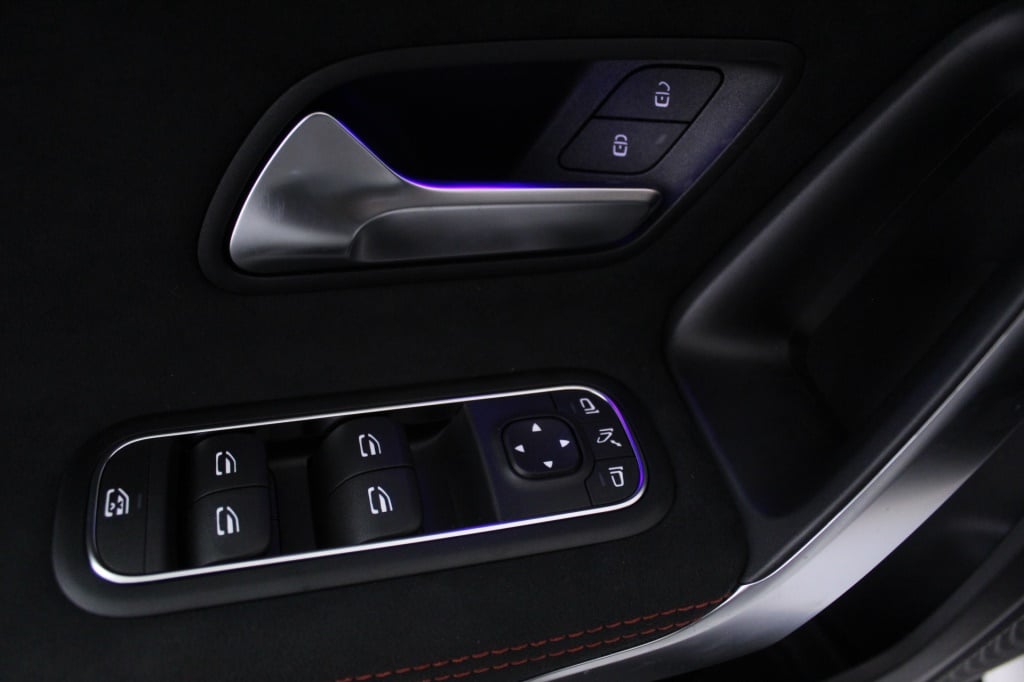 Mercedes-Benz Classe A - 180