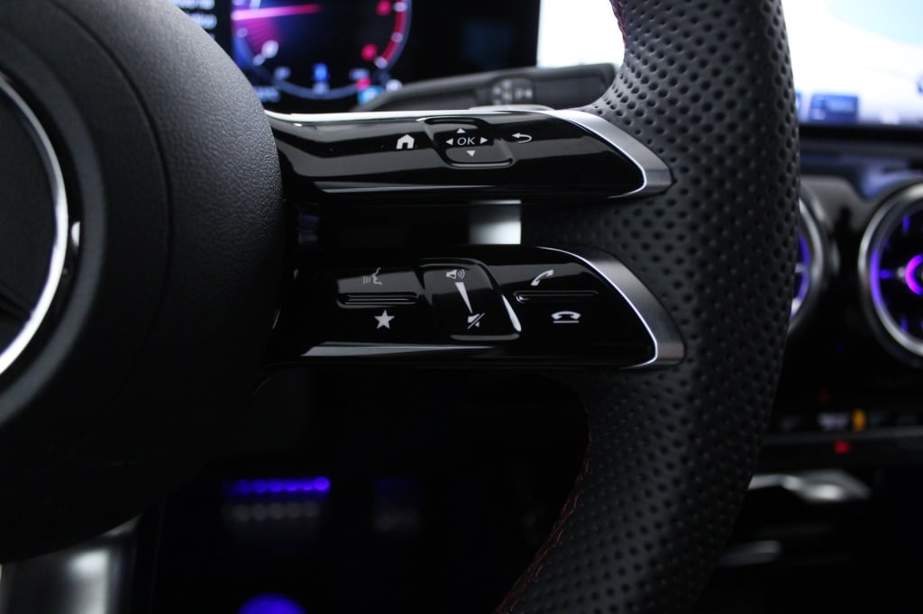 Mercedes-Benz Classe A - 180