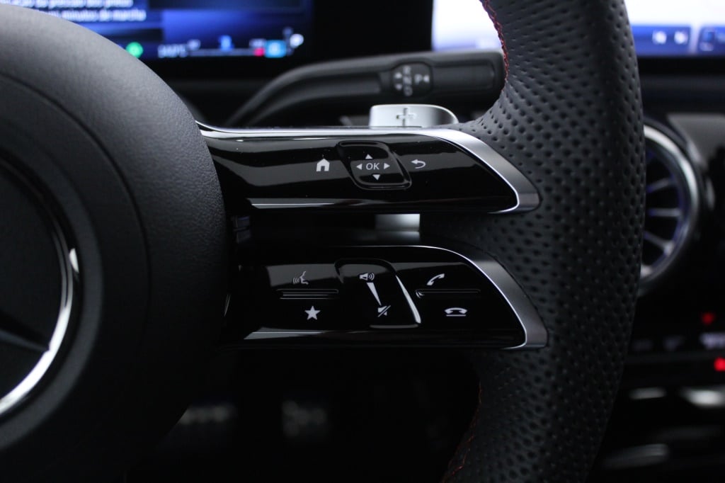 Mercedes-Benz Classe A - 180