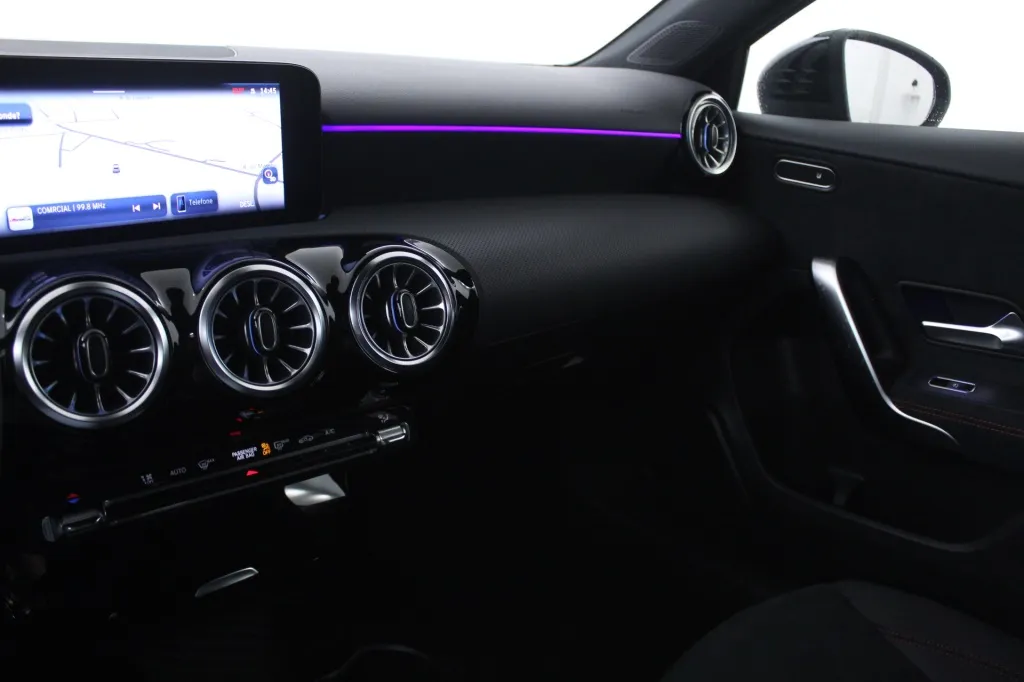 Mercedes-Benz Classe A - 180
