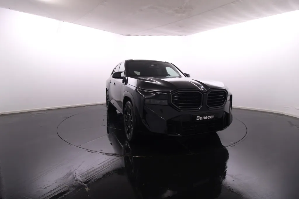 BMW XM