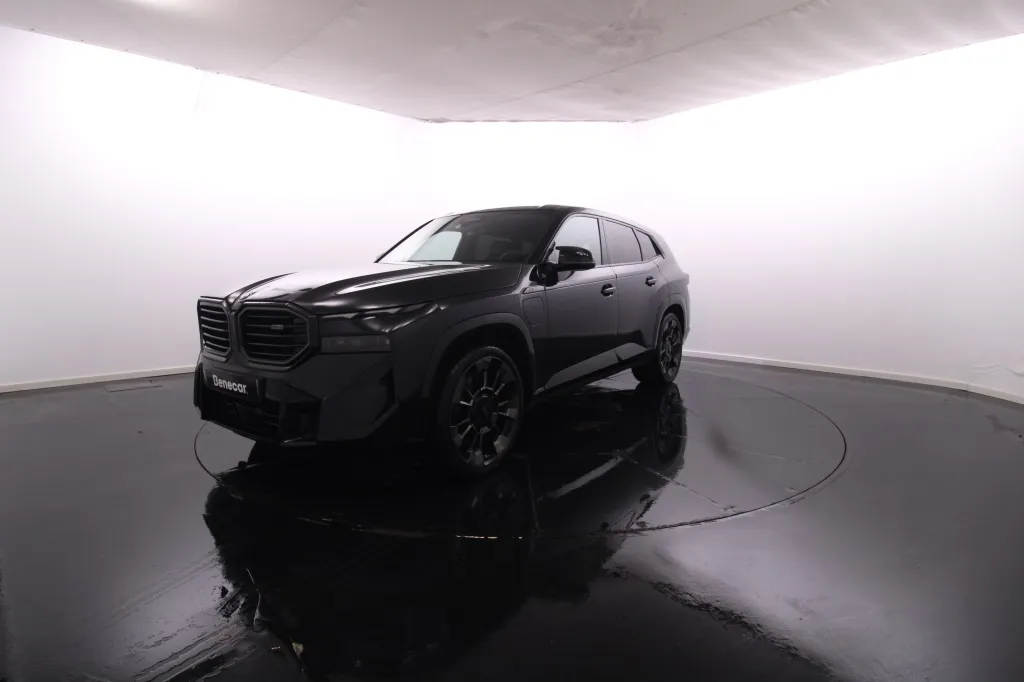 BMW XM