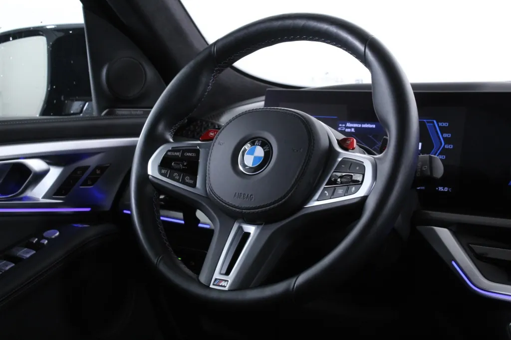 BMW XM