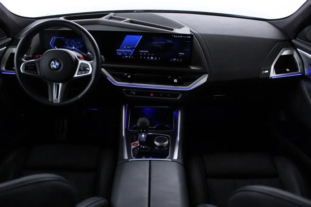 BMW XM
