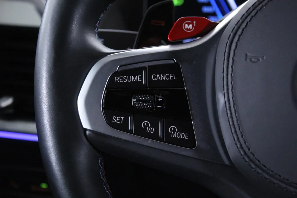 BMW XM