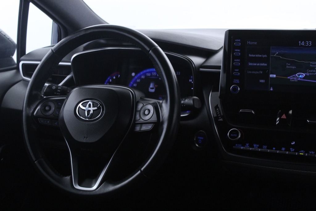 Toyota Corolla Touring Sports