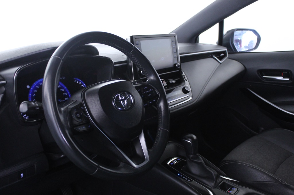 Toyota Corolla Touring Sports