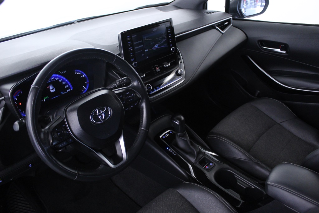 Toyota Corolla Touring Sports